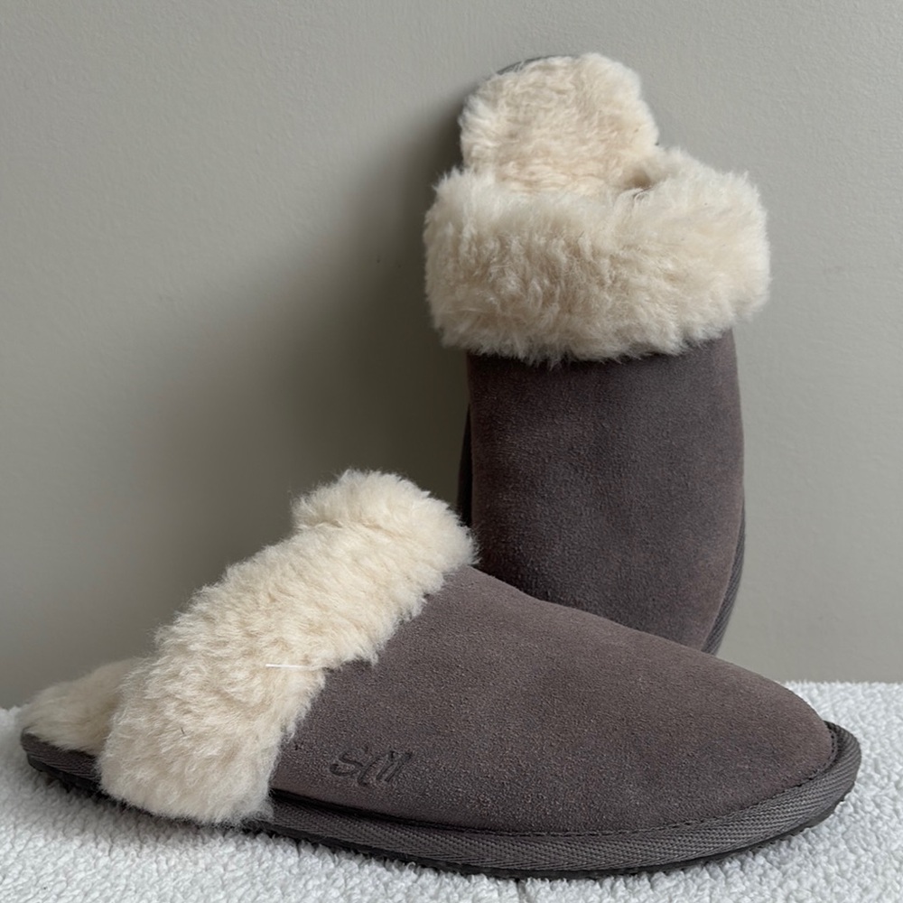 Softmoc! Cozy Cream and Grey Women's Slippers